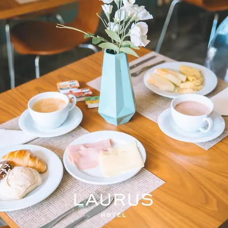 Laurus