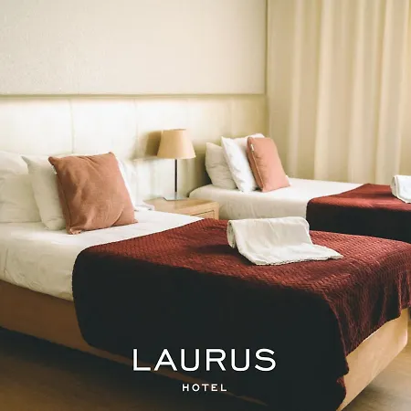 فندق Laurus