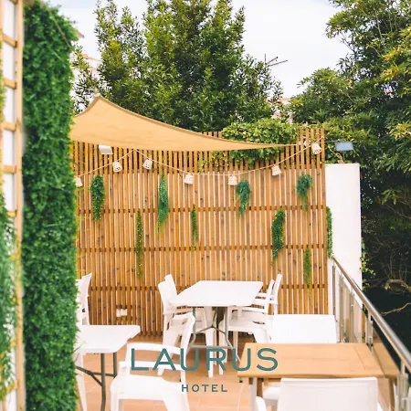 فندق Laurus لورينها