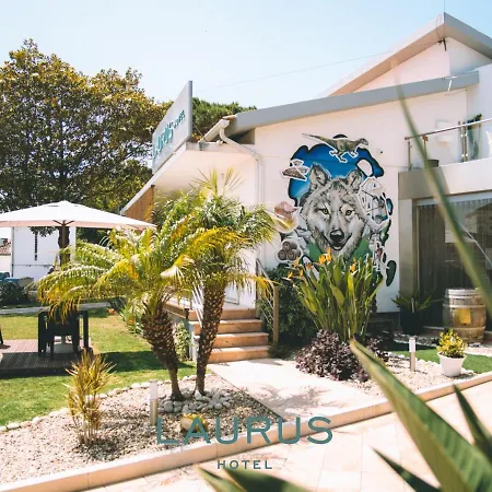 Laurus