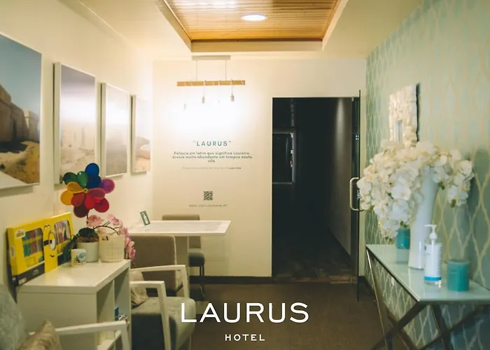 Laurus Lourinha (Lisbon)