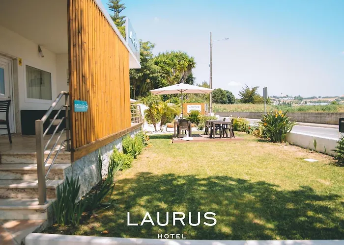 Laurus Hotel