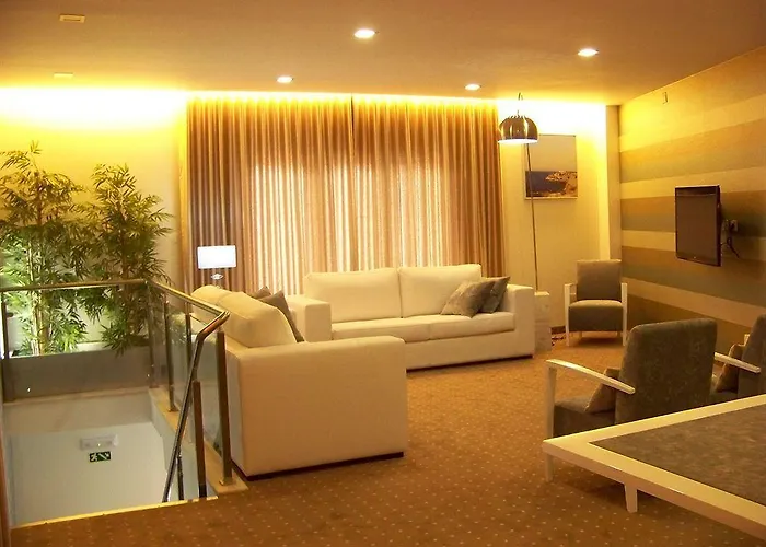 Laurus 2* Lourinha (Lisbon)