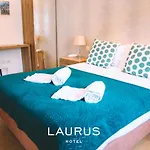 Laurus