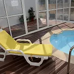 Laurus Hotel