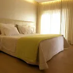Laurus Hotel