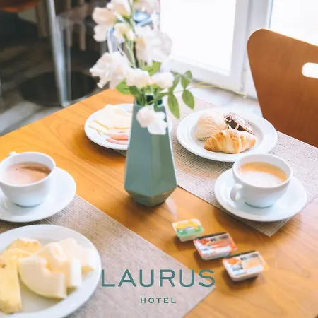 Laurus 2*